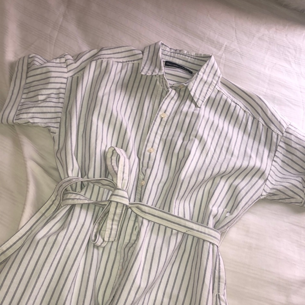 Yacht club dress
